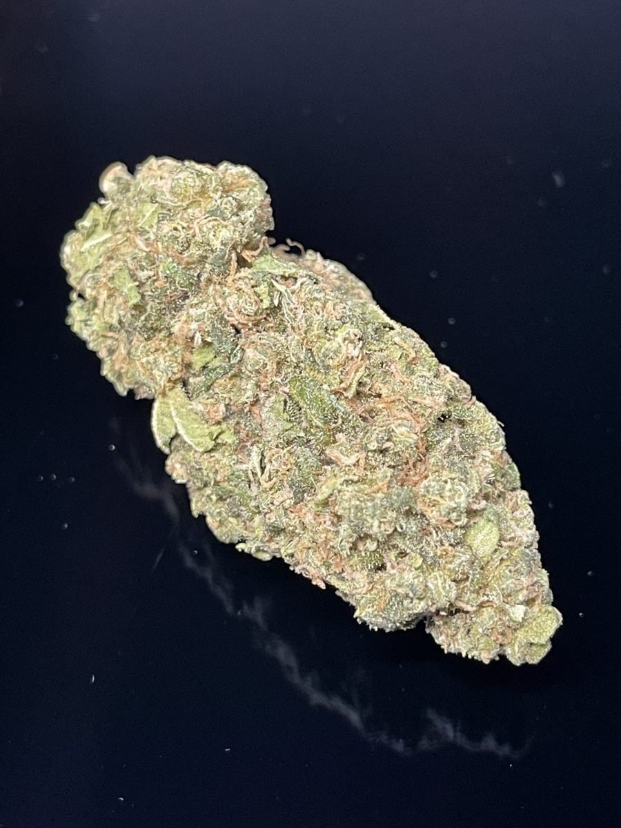 Black Devil - Hybrid - THC 26% - ( 45$ - 75$ - 120$ )