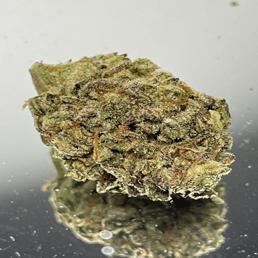 Green Island - Hybrid 30% Indica / 70% Sativa - THC 28%