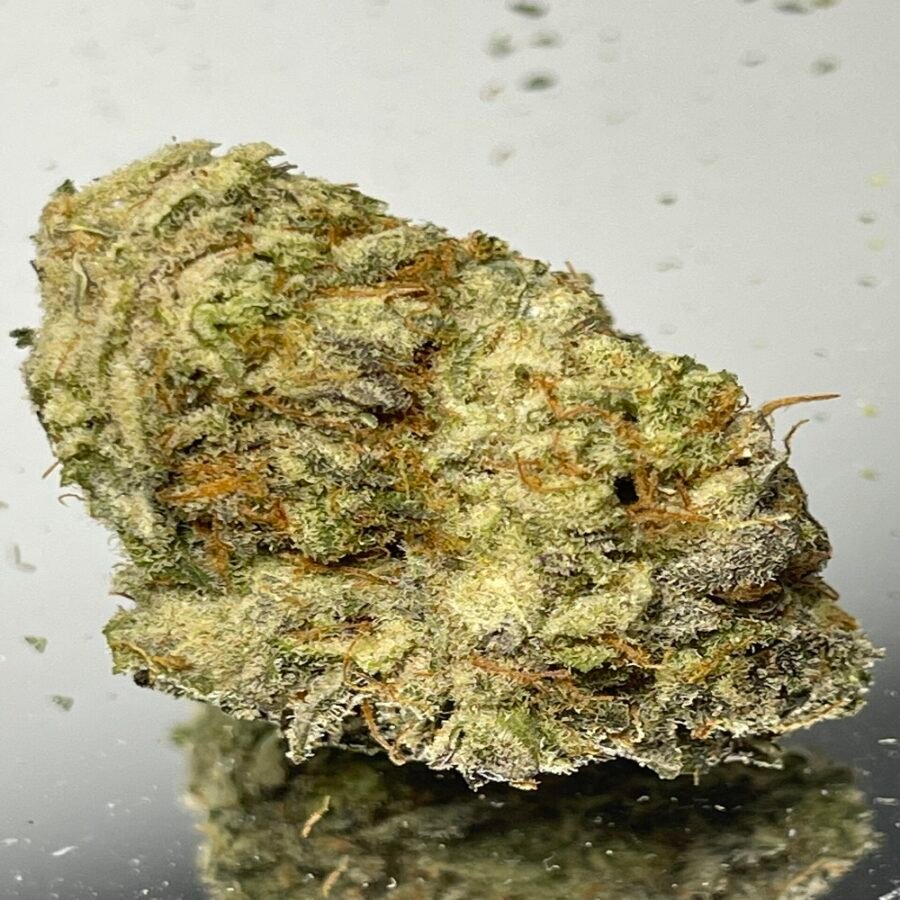 "Value weed " BC King - Hybrid 40% Indica / 60% Sativa - THC 28%