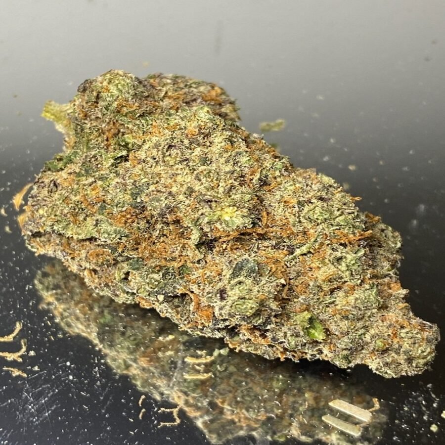 “I.C.E” Indica Crystal Extreme  - Hybrid 70% Indica / 30% Sativa - THC 28 - 32 %