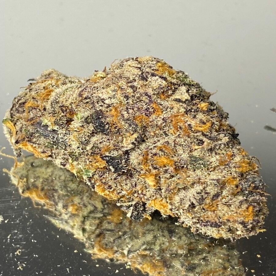 "Premium Exotic" Blissful Wizard - Hybrid 70% Indica/30% Sativa - THC 34%