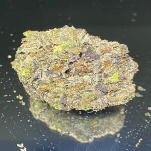 "Premium" Strawberry Storm - Hybrid 70% Indica / 30% Sativa - THC 28-36%