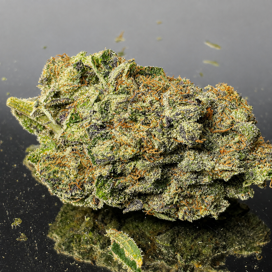 Granddaddy OG - Hybrid 70% Indica / 30% Sativa - THC 29%